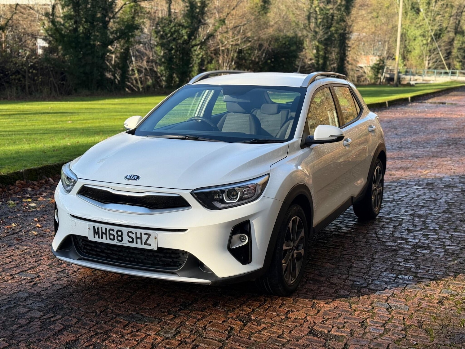 Used Kia Stonic 2019 for sale - 76801249: Photo 4