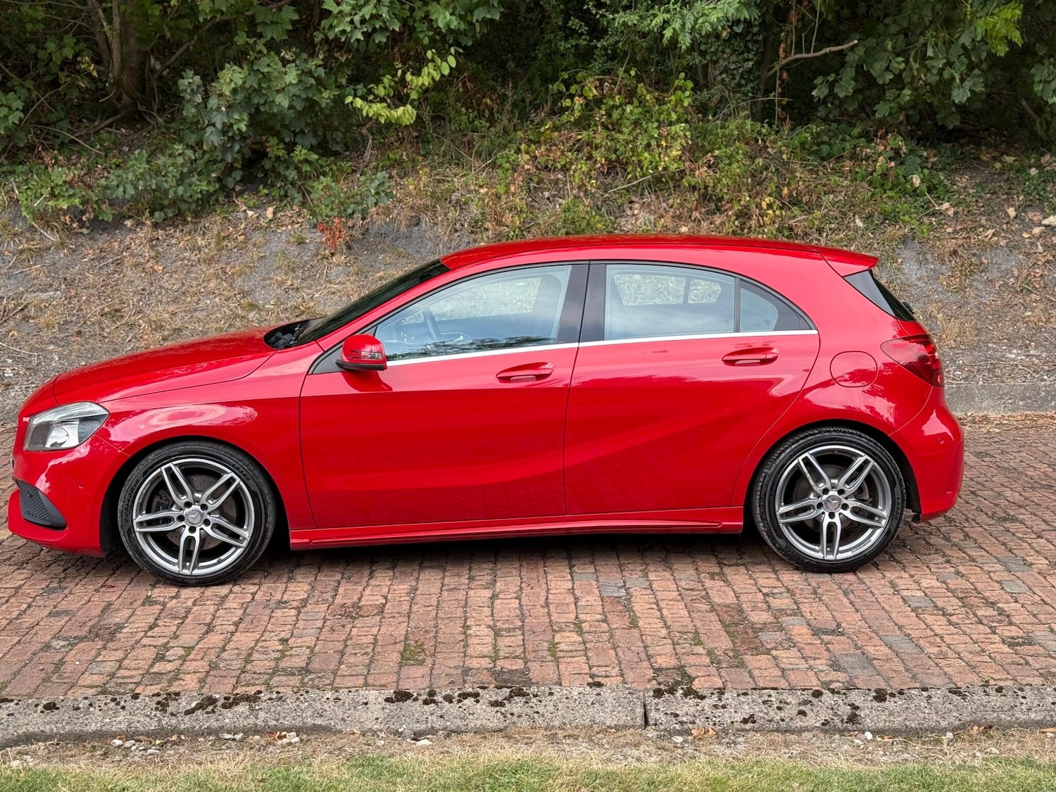 Used Mercedes-Benz A-Class for sale - 76988629: Photo 14