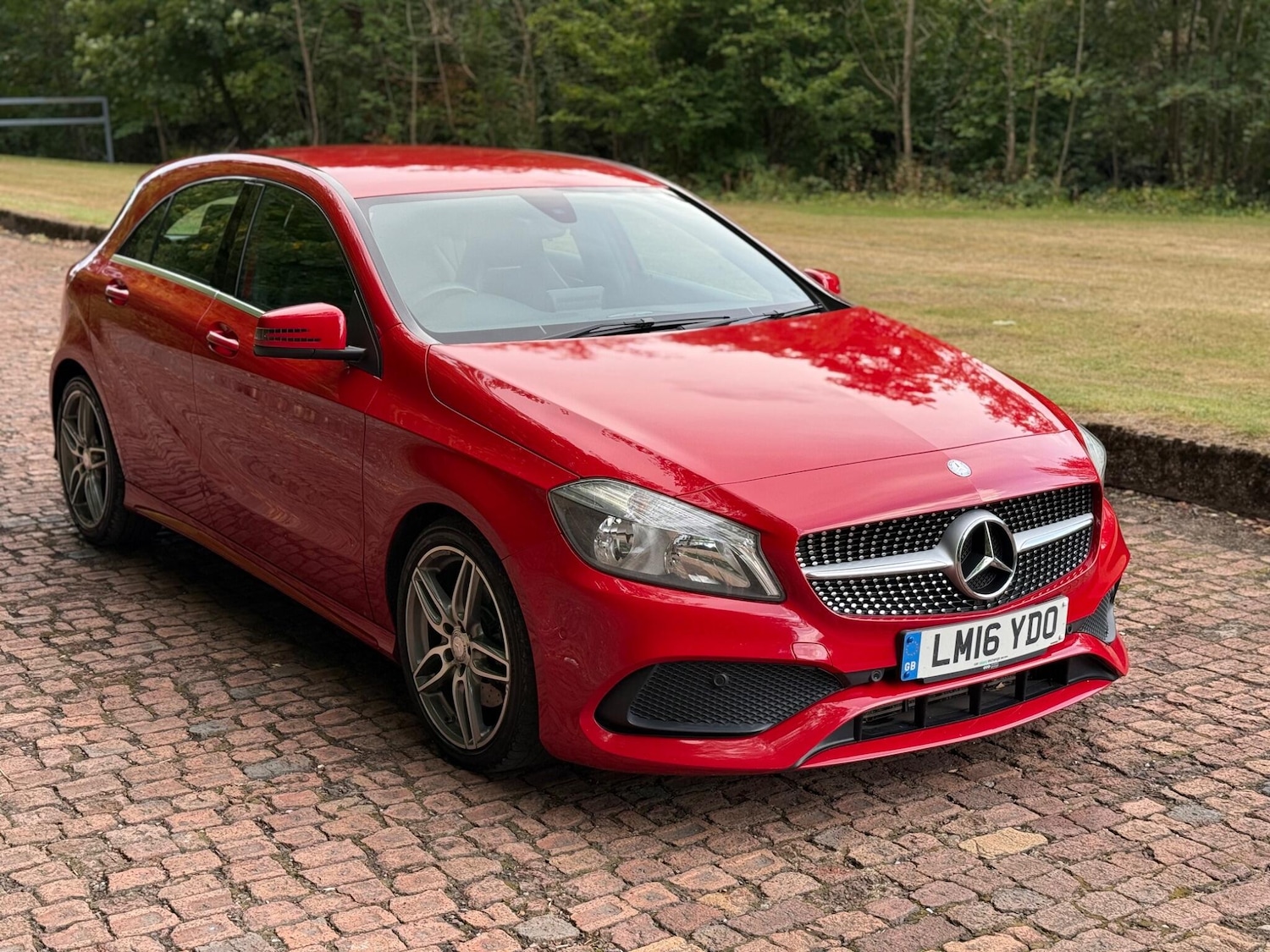 Used Mercedes-Benz A-Class for sale - 76988629: Photo 2