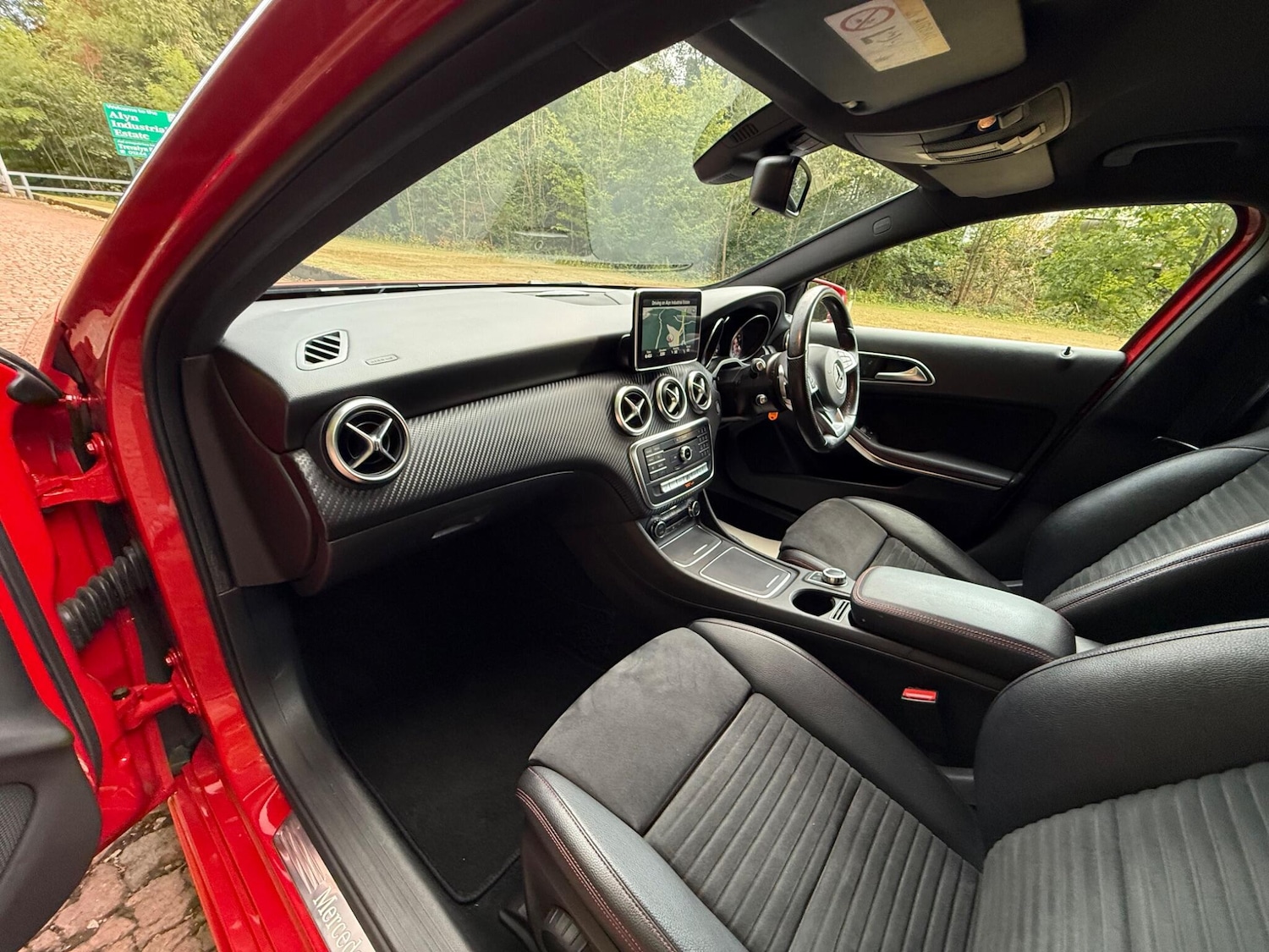 Used Mercedes-Benz A-Class for sale - 76988629: Photo 37