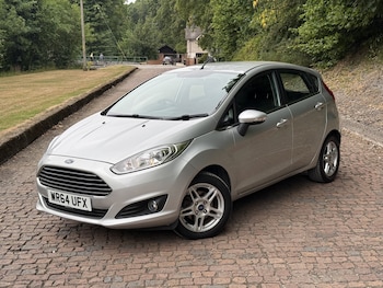 Used Ford Fiesta 2014 for sale - 79277600: Photo
