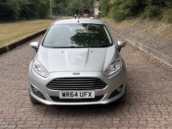 Used Ford Fiesta 2014 for sale - 79277600: Photo