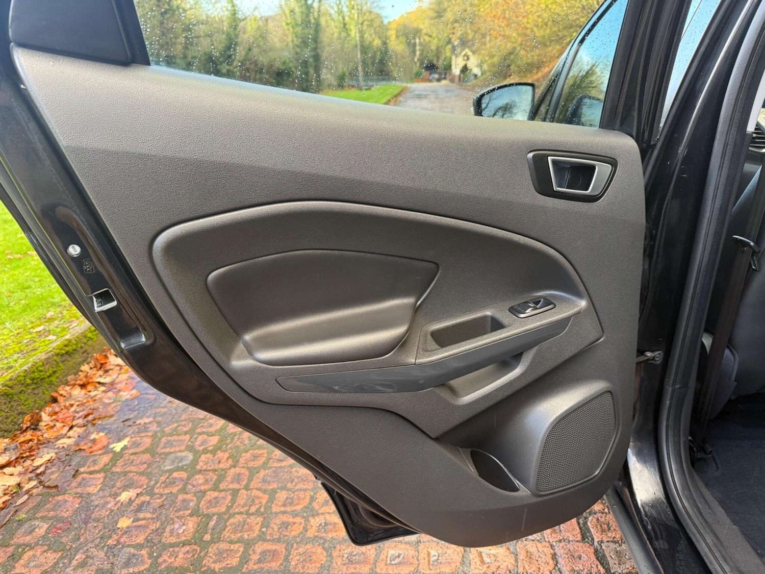 Used Ford Ecosport 2016 for sale - 76688994: Photo 23