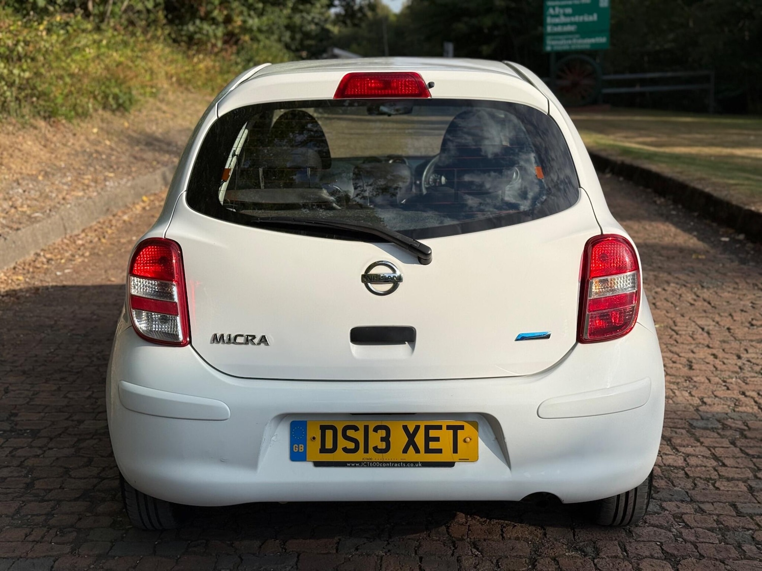 Used Nissan Micra 2013 for sale - 76584569: Photo 9