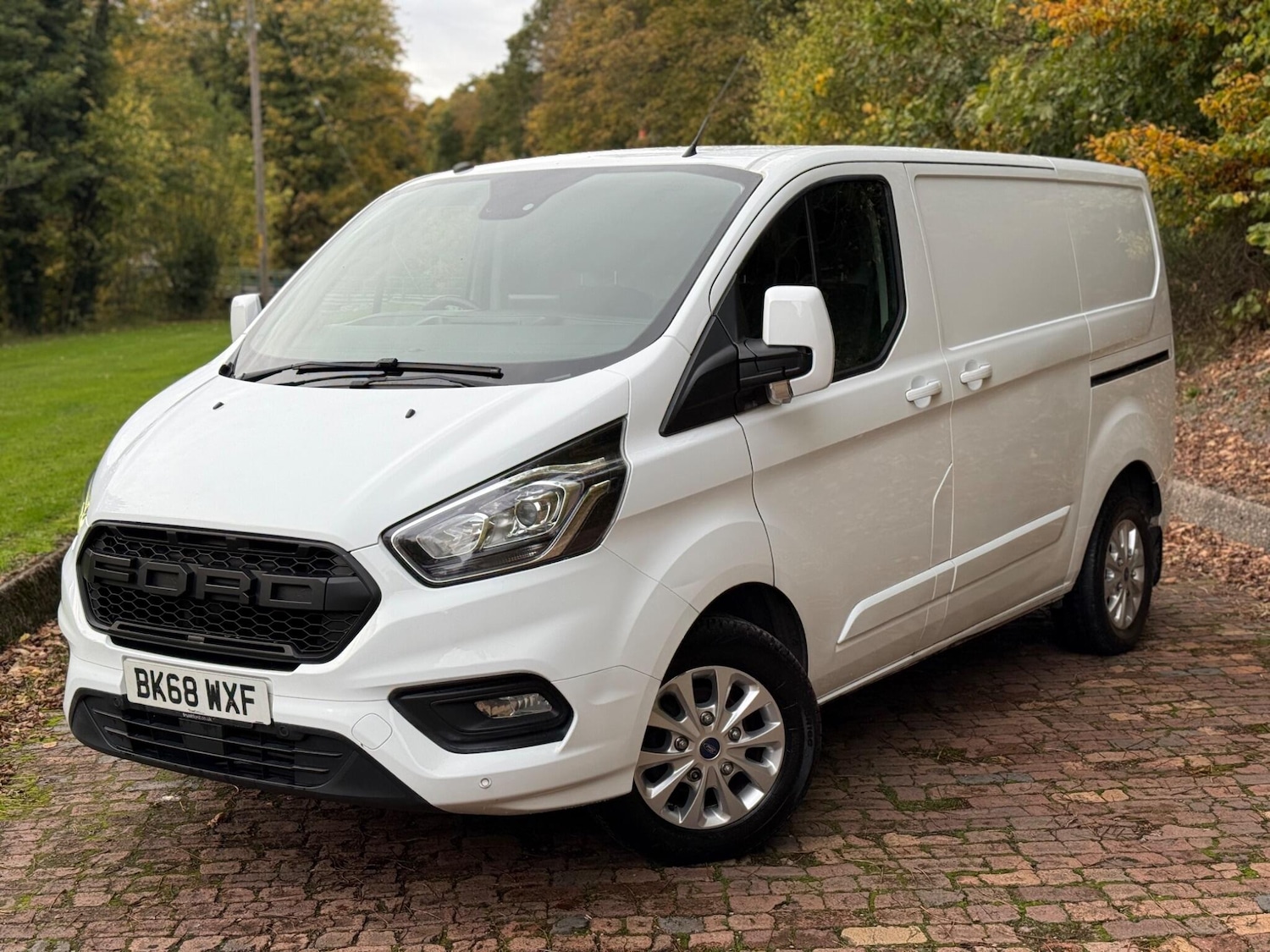 Used Ford Transit Custom 2018 for sale - 76349057: Photo 3