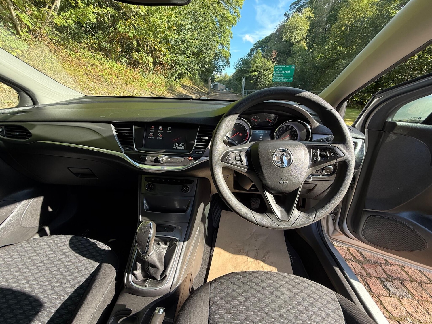 Used Vauxhall Astra 2016 for sale - 76991526: Photo 14