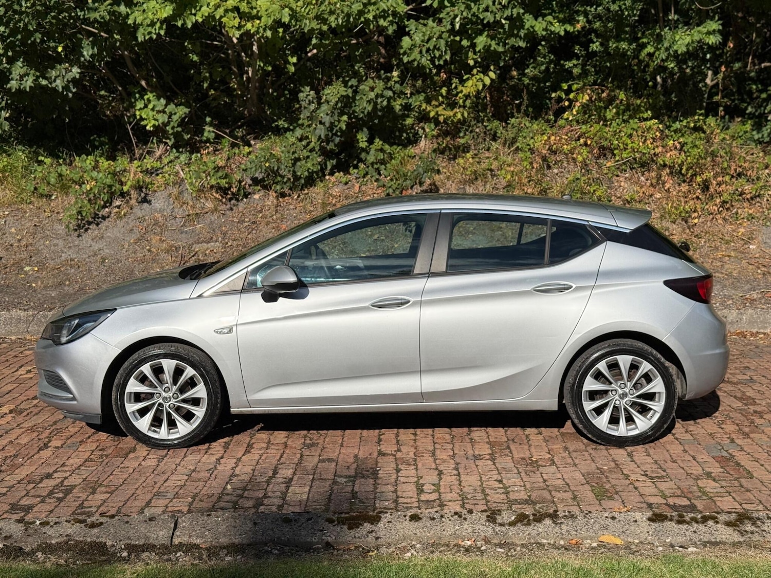 Used Vauxhall Astra 2016 for sale - 76991526: Photo 8