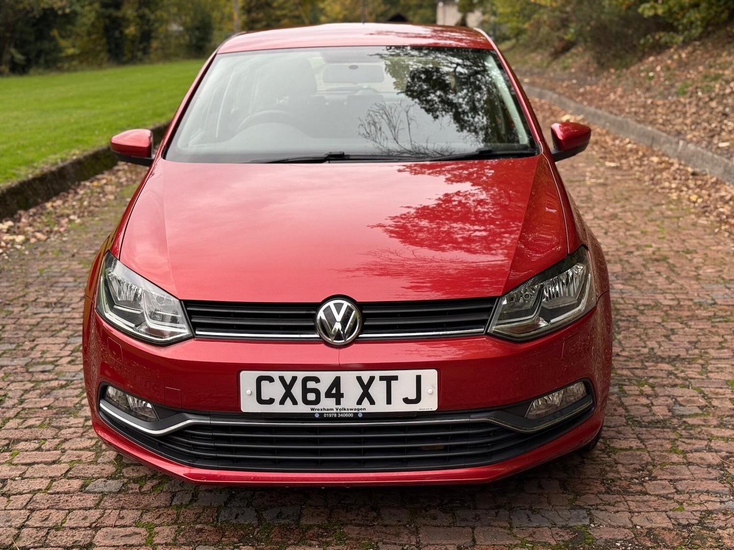 Used Volkswagen Polo for sale - 76996402: Photo 2