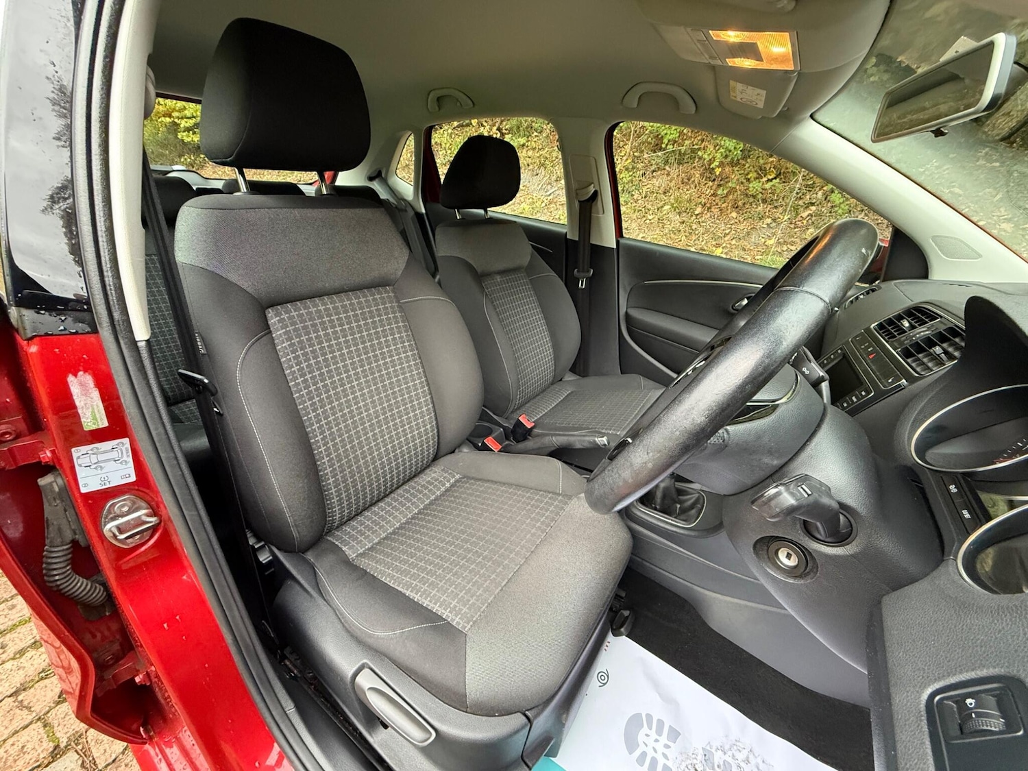 Used Volkswagen Polo for sale - 76996402: Photo 23