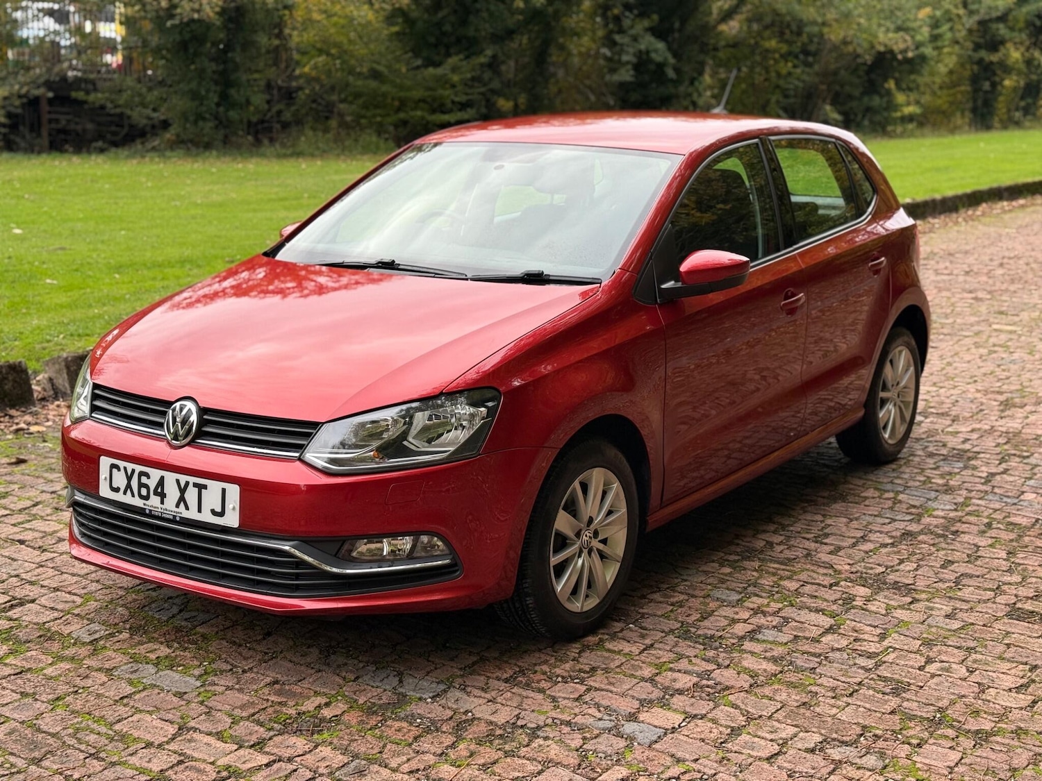 Used Volkswagen Polo for sale - 76996402: Photo 9