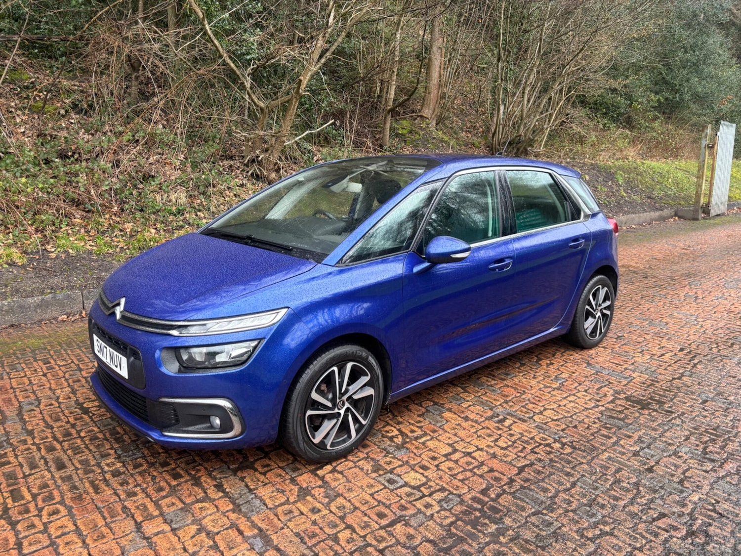 Used Citroen C4 Picasso 2017 for sale - 77683185: Photo 11