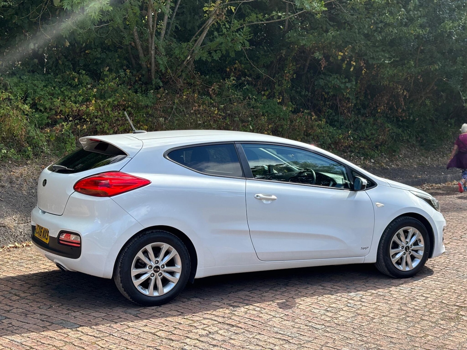 Used Kia Pro Ceed 2016 for sale - 76585139: Photo 23