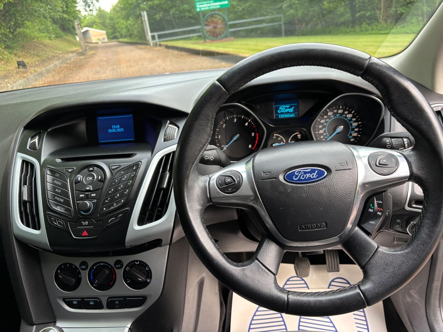 Used Ford Focus for sale - 76585450: Photo 11