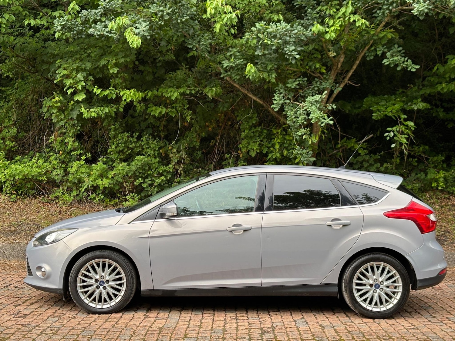 Used Ford Focus for sale - 76585450: Photo 3