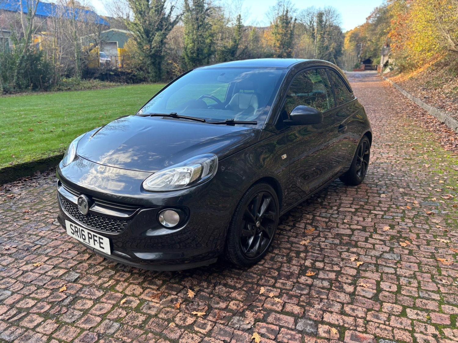 Used Vauxhall ADAM 2016 for sale - 76644810: Photo 4