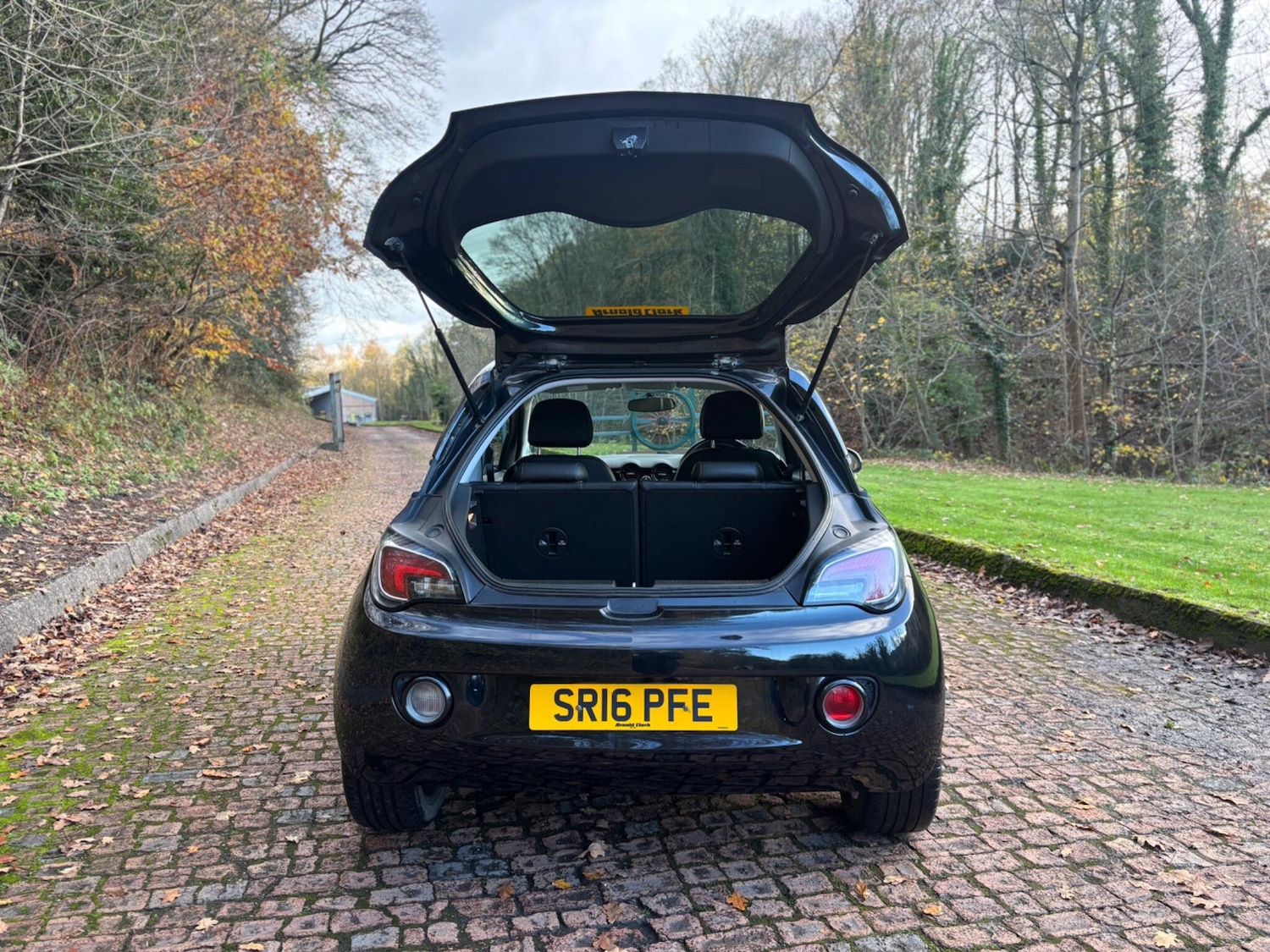 Used Vauxhall ADAM 2016 for sale - 76644810: Photo 6