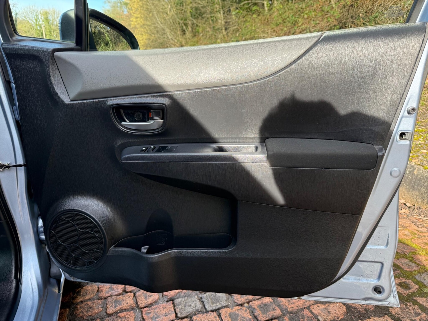 Used Toyota Yaris 2013 for sale - 77633705: Photo 27