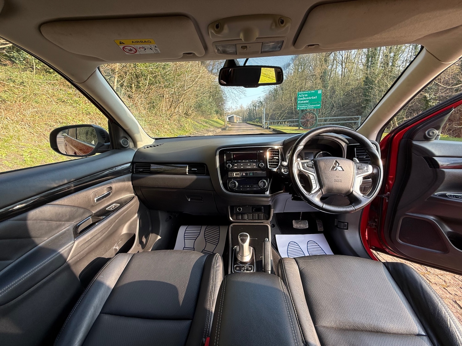 Used Mitsubishi Outlander 2015 for sale - 77966258: Photo 21