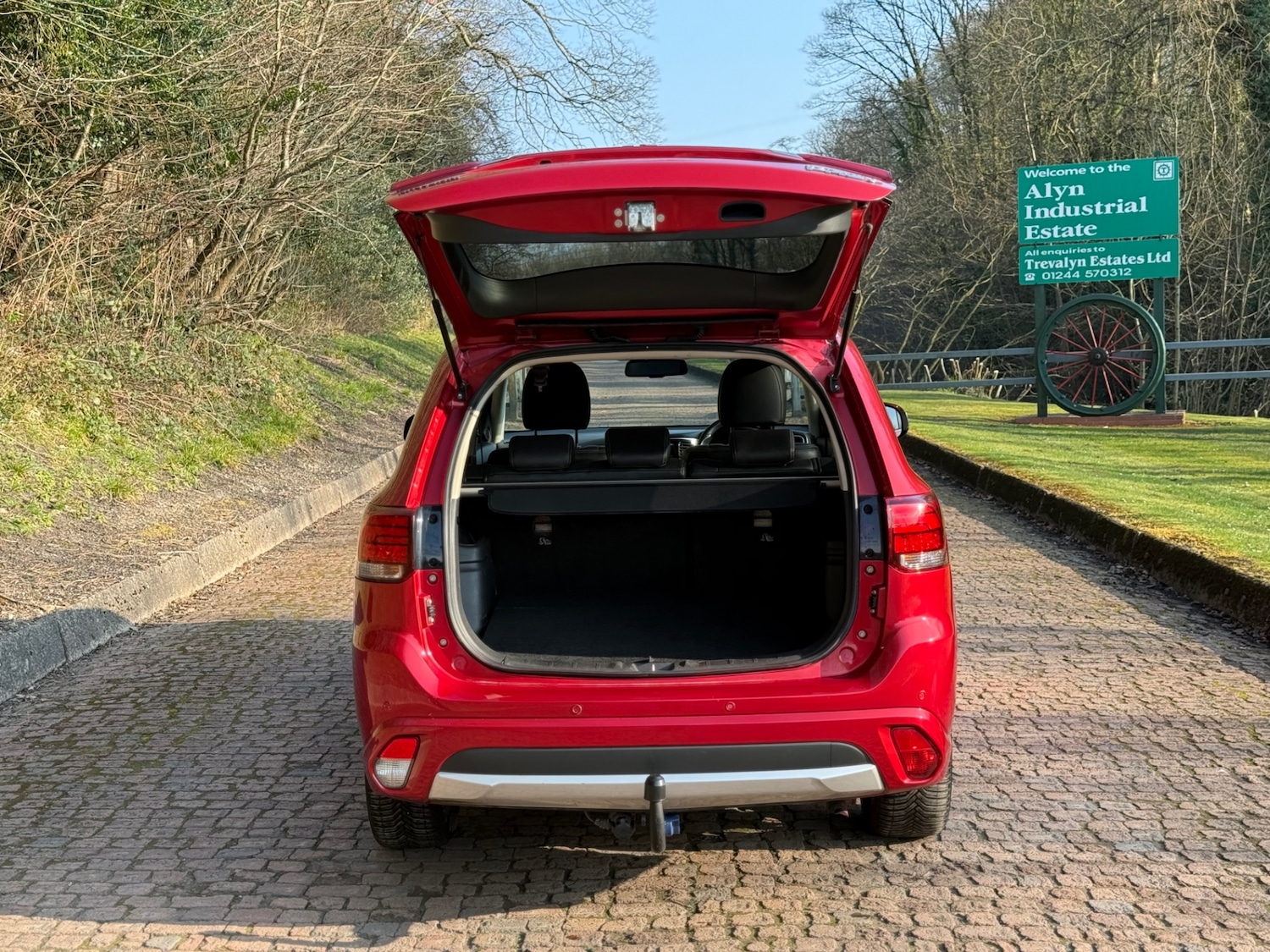 Used Mitsubishi Outlander 2015 for sale - 77966258: Photo 26