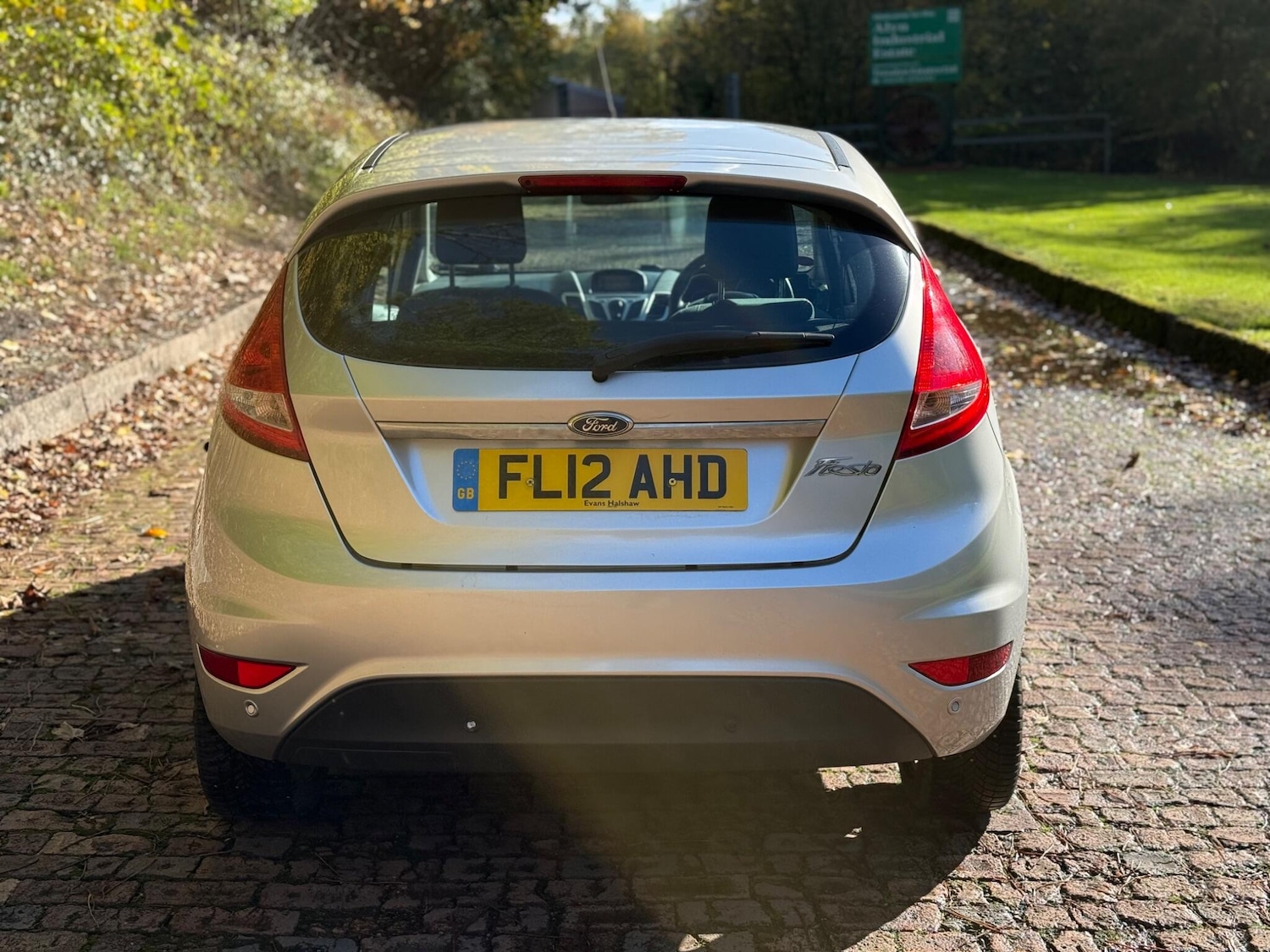Used Ford Fiesta 2012 for sale - 76377632: Photo 12
