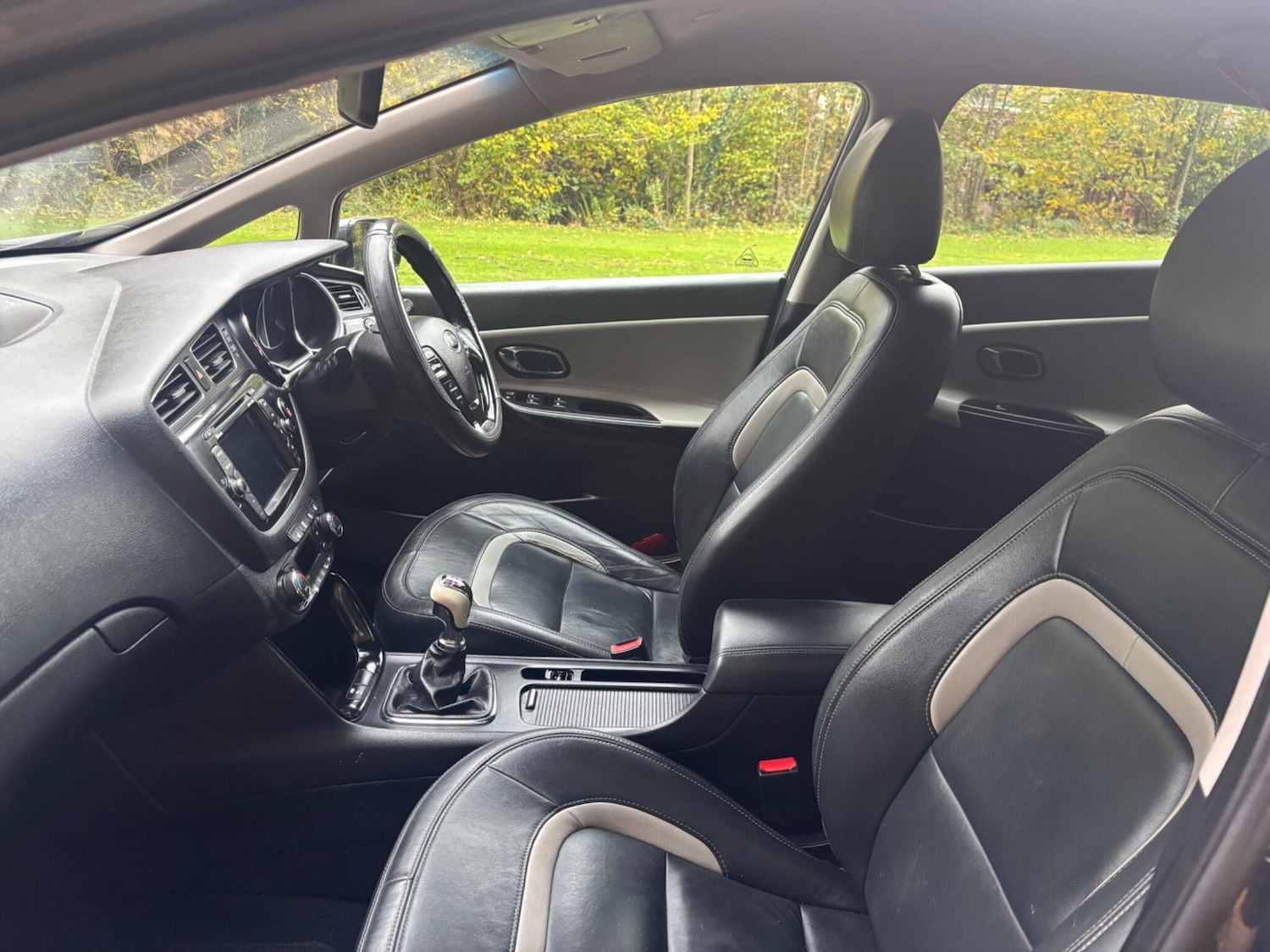 Used Kia Ceed 2015 for sale - 76318158: Photo 3