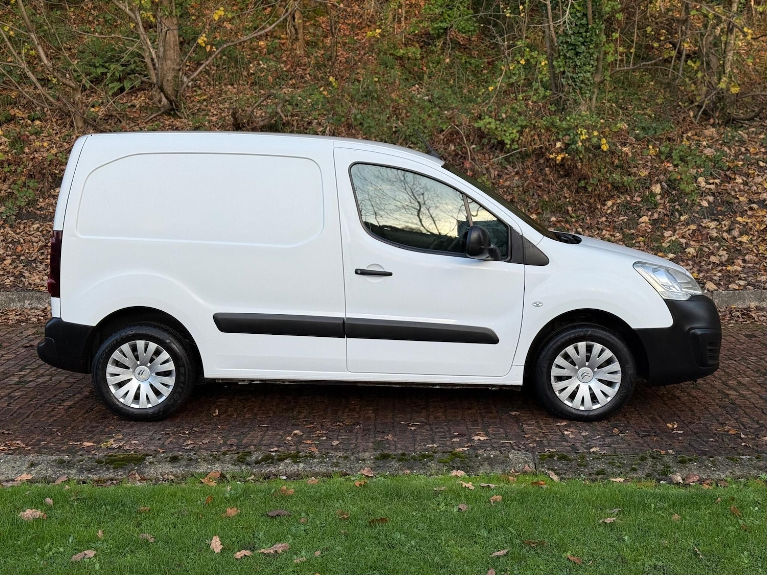 Used Citroen Berlingo 2018 for sale - 76585541: Photo 3
