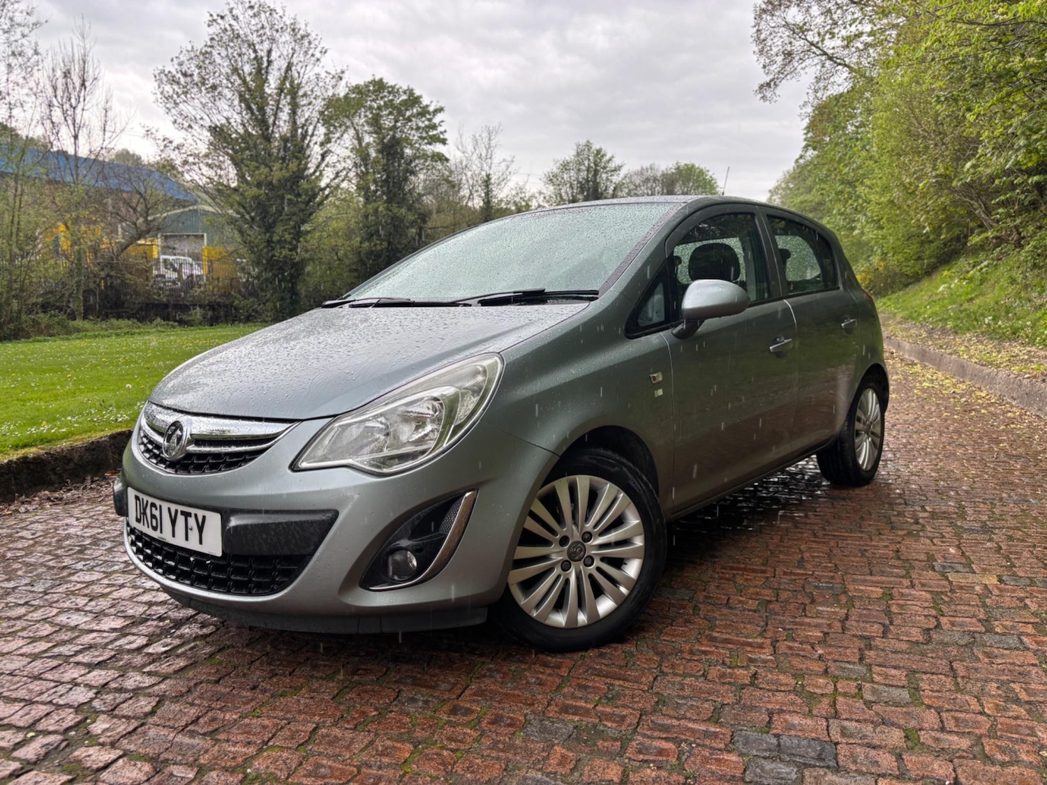 Used Vauxhall Corsa 2011 for sale - 76585233: Photo 1