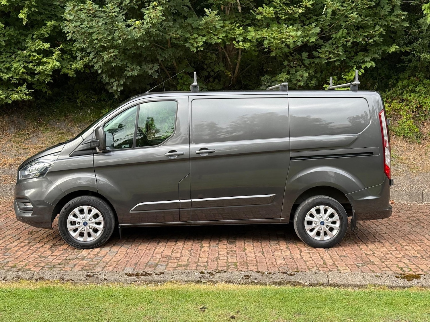 Used Ford Transit Custom for sale - 77315150: Photo 5