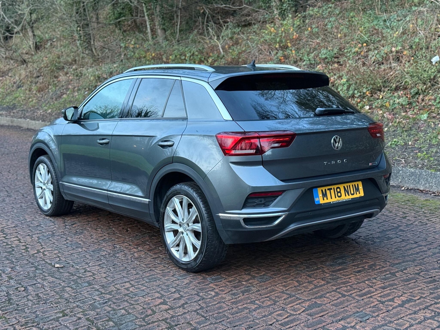 Used Volkswagen T-Roc 2018 for sale - 77015764: Photo 10