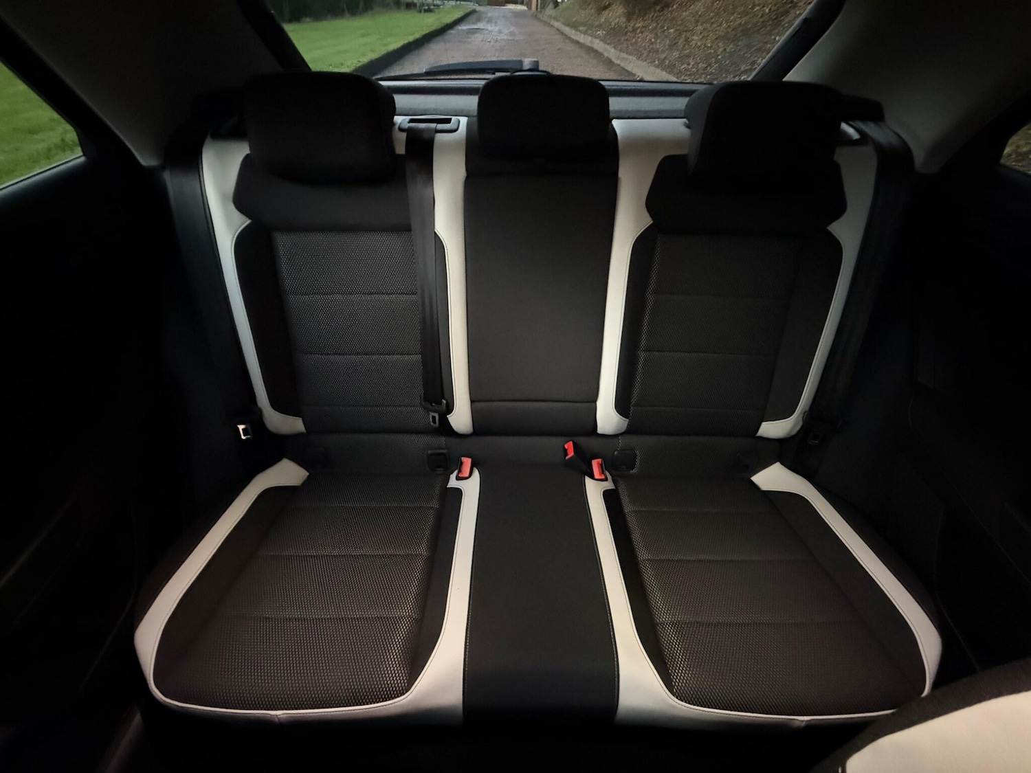 Used Volkswagen T-Roc 2018 for sale - 77015764: Photo 25