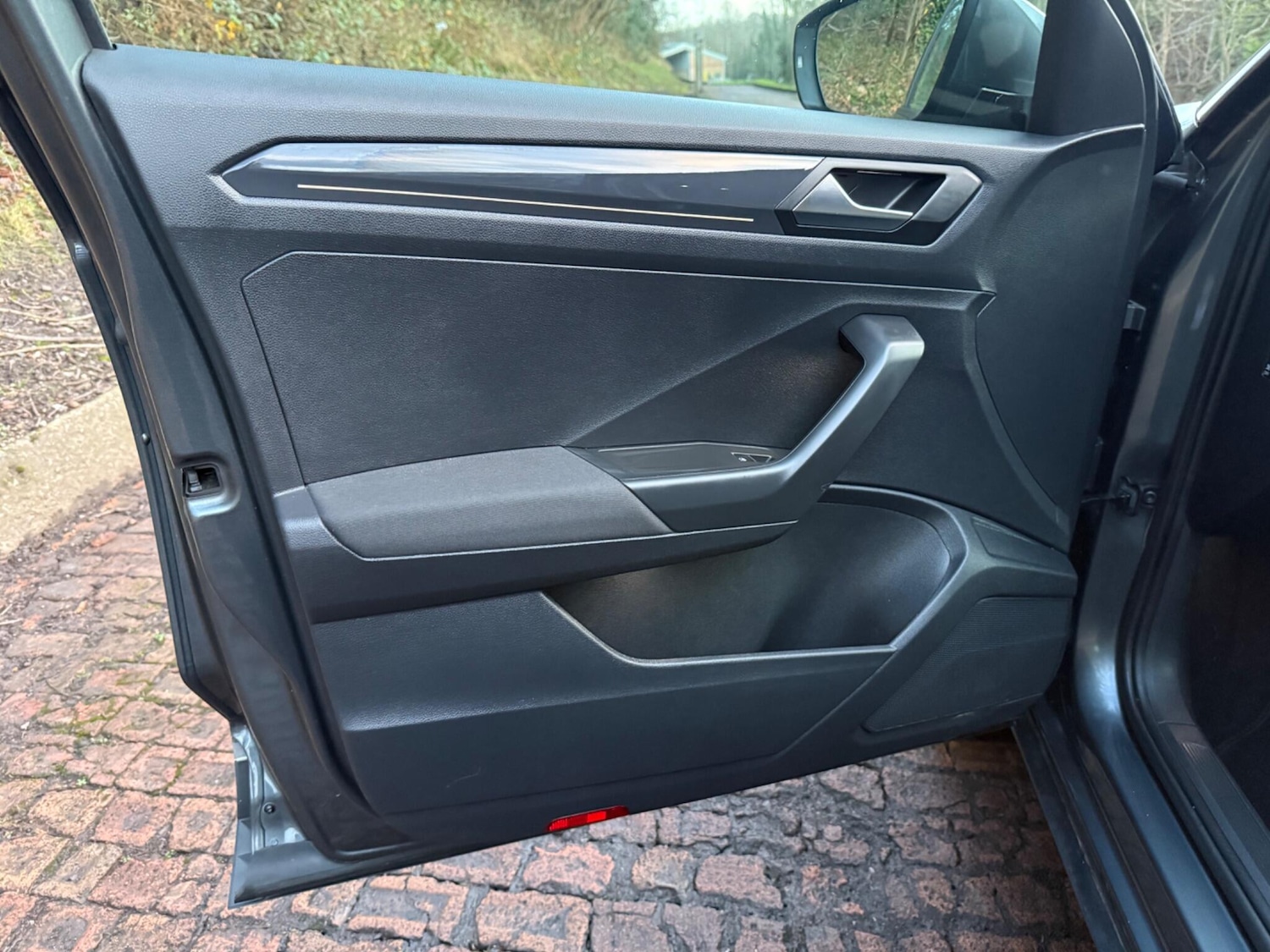 Used Volkswagen T-Roc 2018 for sale - 77015764: Photo 28