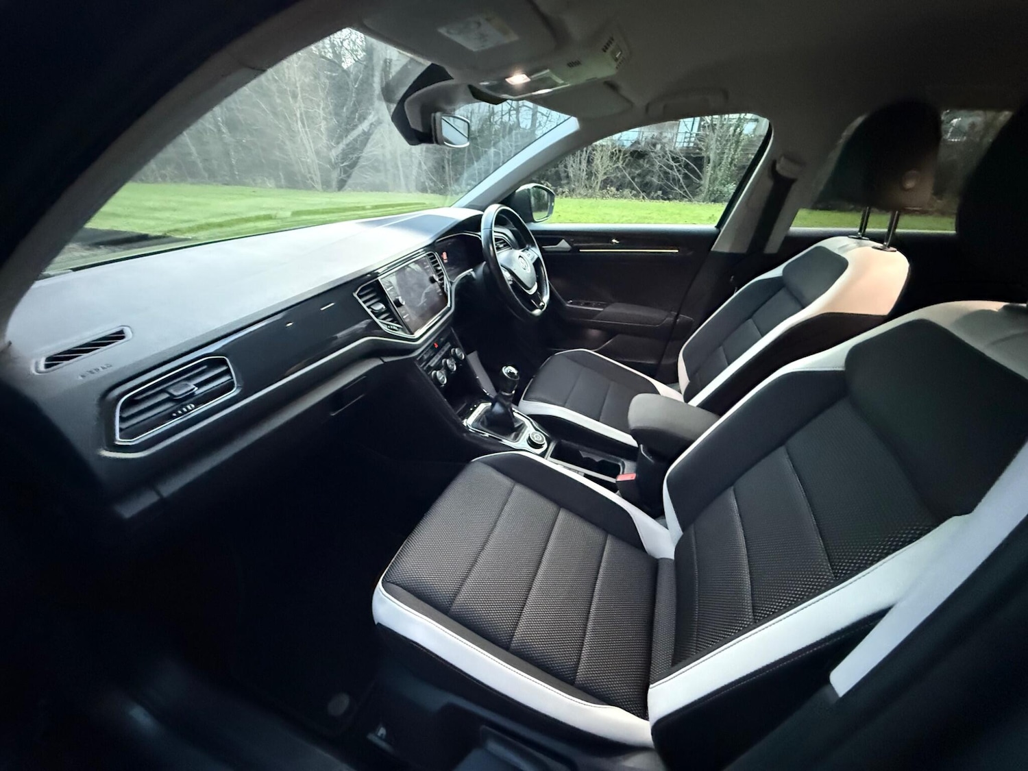 Used Volkswagen T-Roc 2018 for sale - 77015764: Photo 36