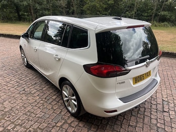 Used Vauxhall Zafira Tourer 2015 for sale - 79323920: Photo