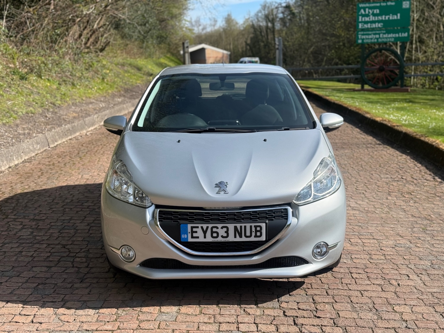 Used Peugeot 208 2013 for sale - 78145017: Photo 13