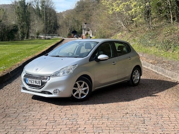 Used Peugeot 208 2013 for sale - 78145017: Photo