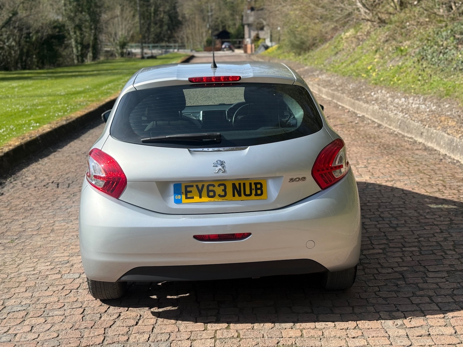 Used Peugeot 208 2013 for sale - 78145017: Photo 9