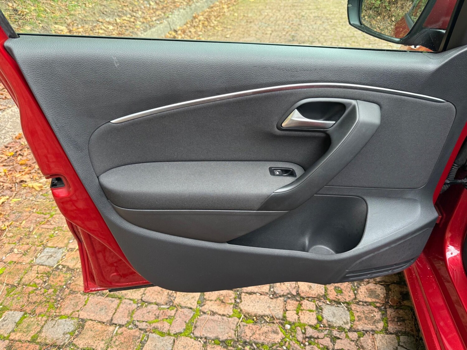 Used Volkswagen Polo 2014 for sale - 76348985: Photo 25