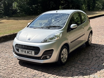 Used Peugeot 107 2014 for sale - 79483294: Photo
