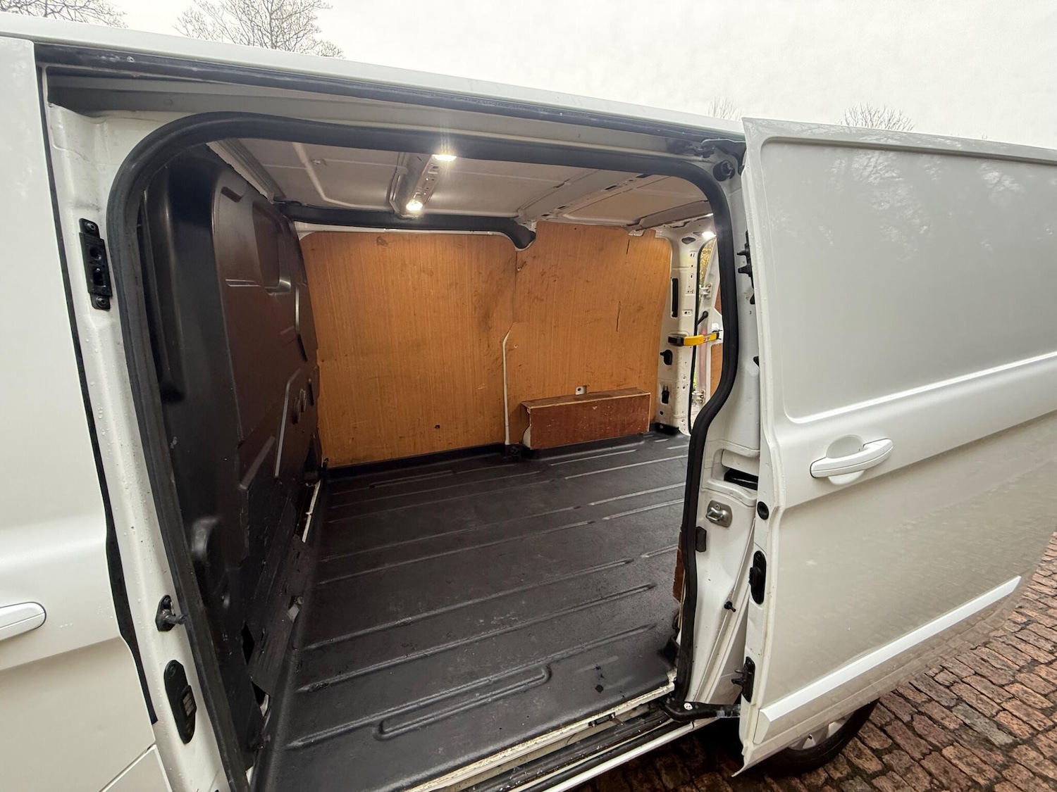 Used Ford Transit Custom 2021 for sale - 77537974: Photo 32