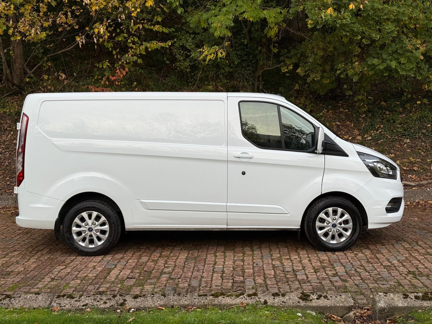 Used Ford Transit Custom for sale - 76995435: Photo 18
