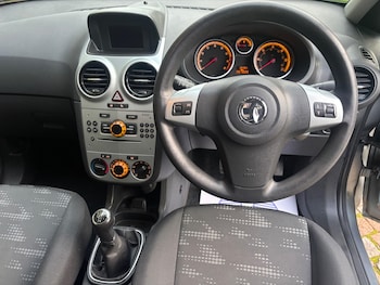 Used Vauxhall Corsa 2012 for sale - 76251078: Photo