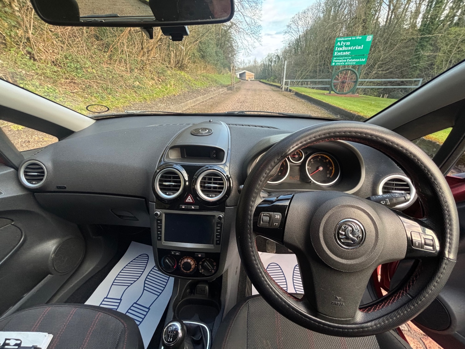 Used Vauxhall Corsa 2012 for sale - 78042959: Photo 5