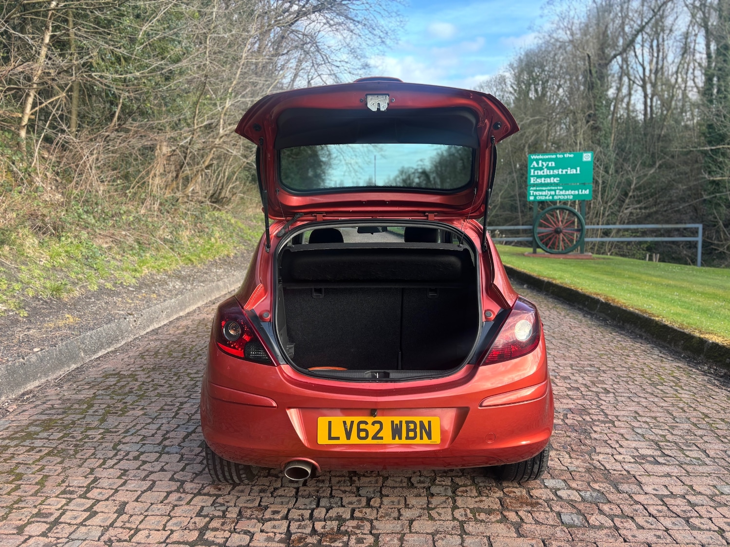 Used Vauxhall Corsa 2012 for sale - 78042959: Photo 7