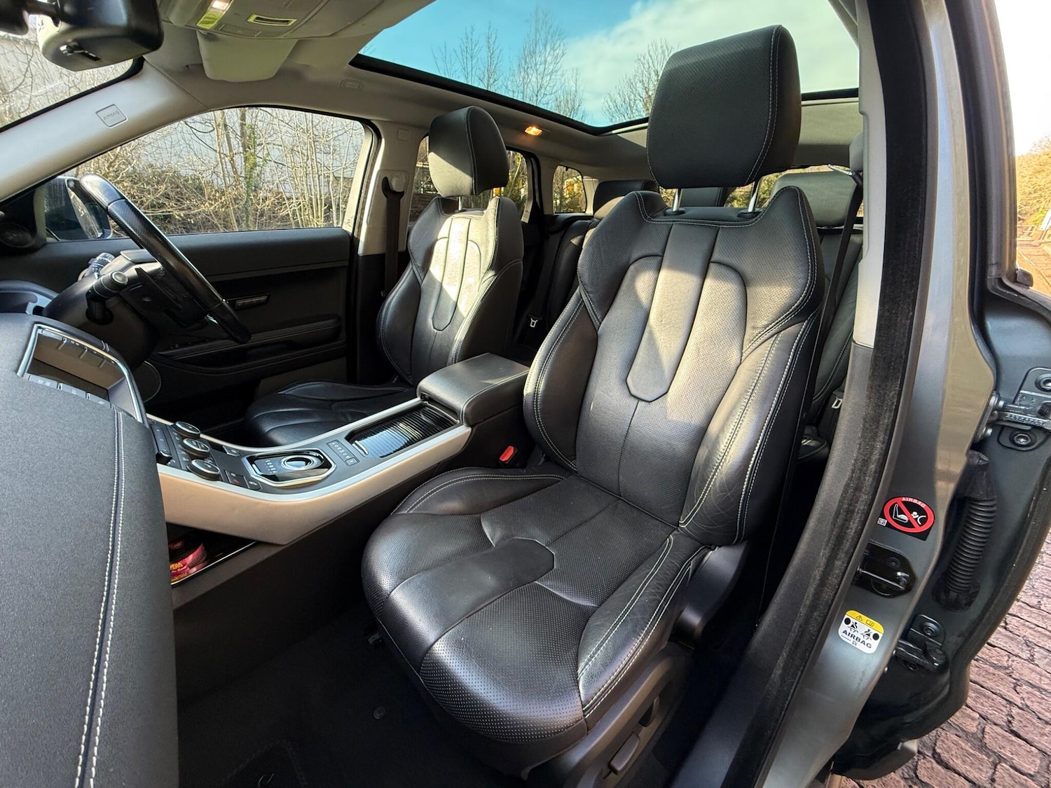 Used Land Rover Range Rover Evoque 2015 for sale - 77633991: Photo 39