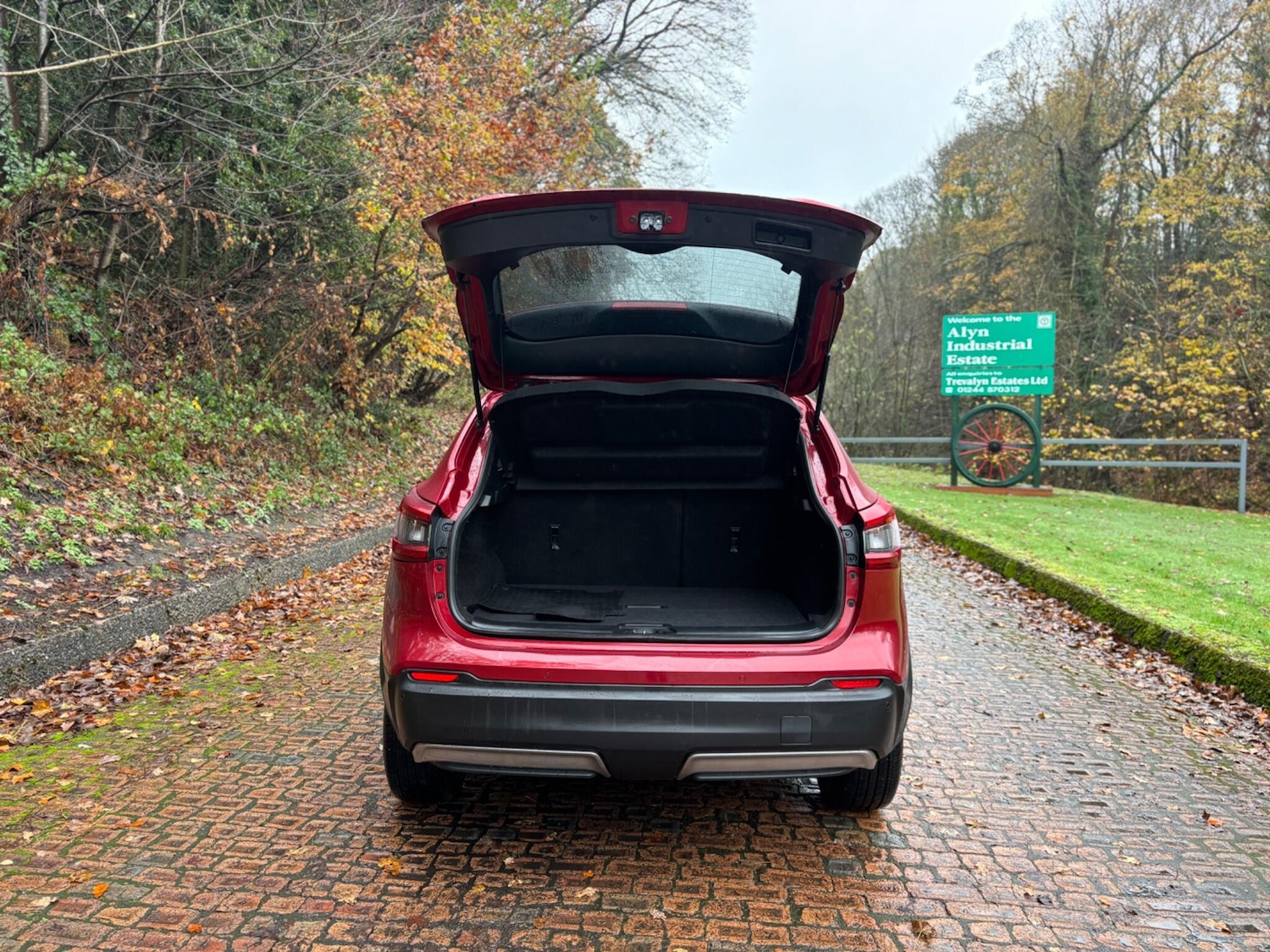 Used Nissan Qashqai 2018 for sale - 76597081: Photo 10