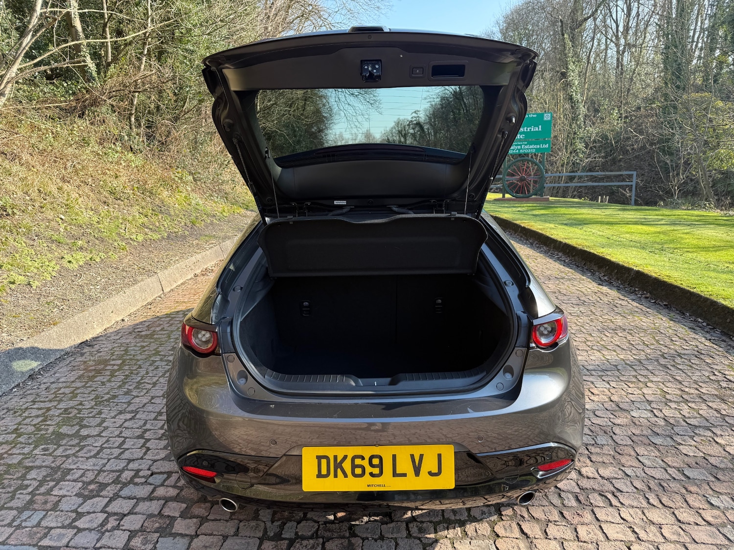 Used Mazda Mazda3 2019 for sale - 77790393: Photo 9