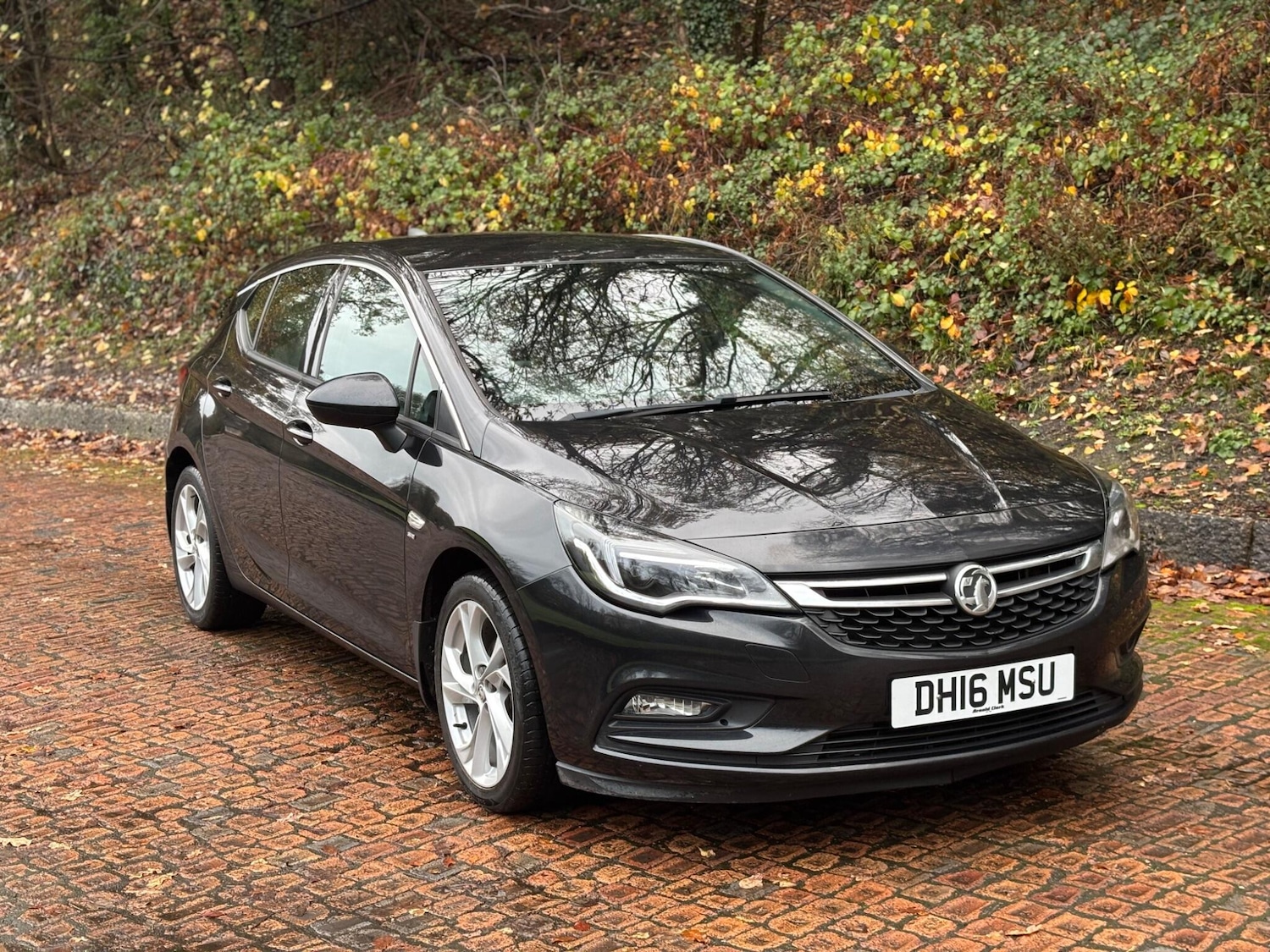 Used Vauxhall Astra 2016 for sale - 76715045: Photo 1