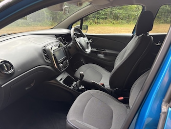 Used Renault Captur 2016 for sale - 79410711: Photo