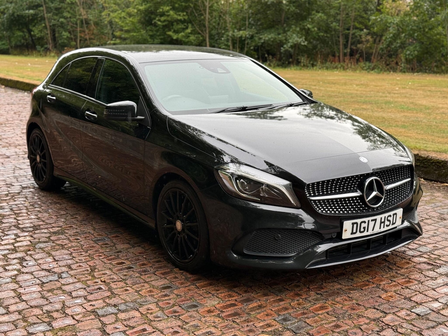 Used Mercedes-Benz A-Class 2017 for sale - 76585147: Photo 6