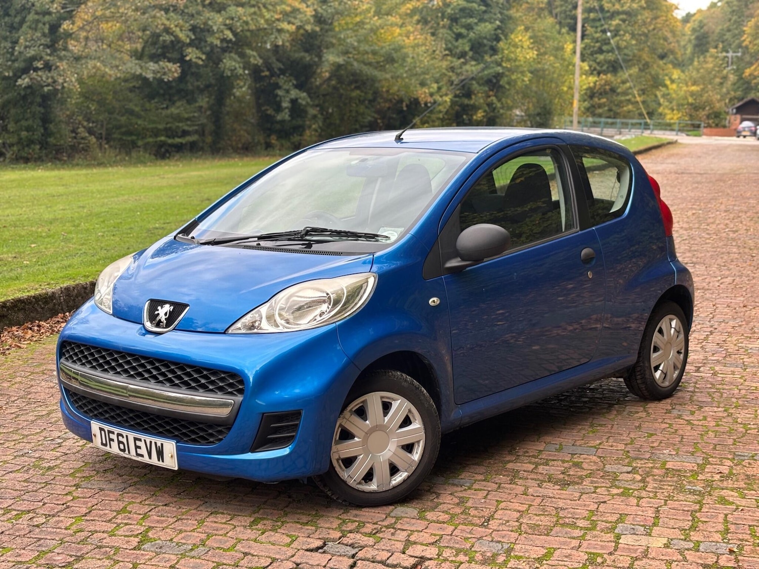Used Peugeot 107 2012 for sale - 76307882: Photo 1